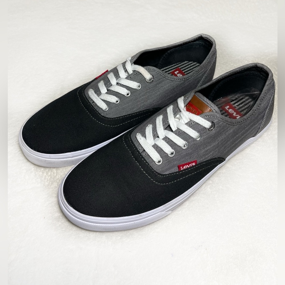 Levi’s Gray men’s Denim Canvas Shoes Sz 10